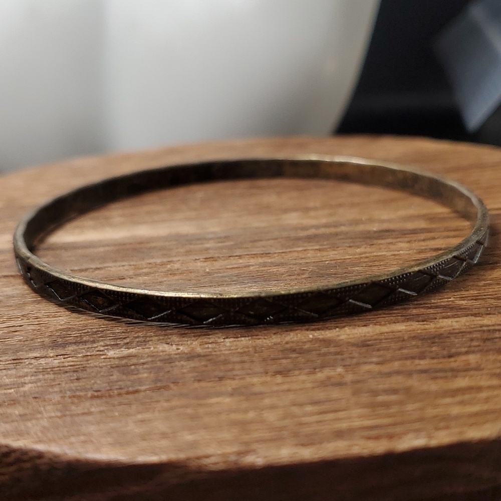 B3235 celtic bronzed bracelet
